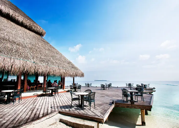 Adaaran Club Rannalhi — overwater villas (photo 3 of 8)