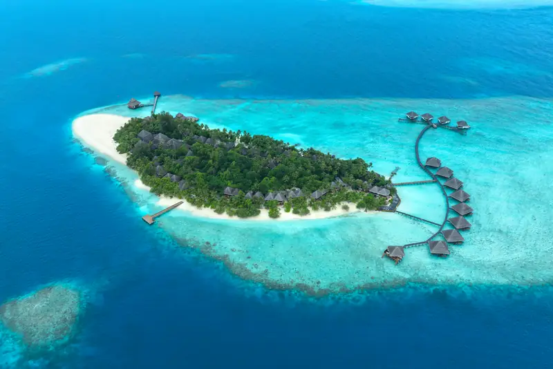 Adaaran Club Rannalhi — vista aérea (foto 1 de 8)