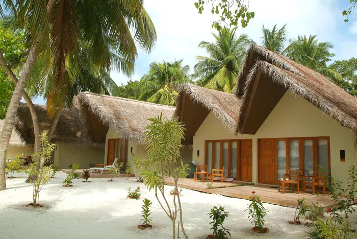 Adaaran Select Hudhuranfushi — вилла (фото 3 из 8)