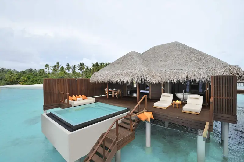 Ayada Maldives — ville sull'acqua (foto 3 di 8)