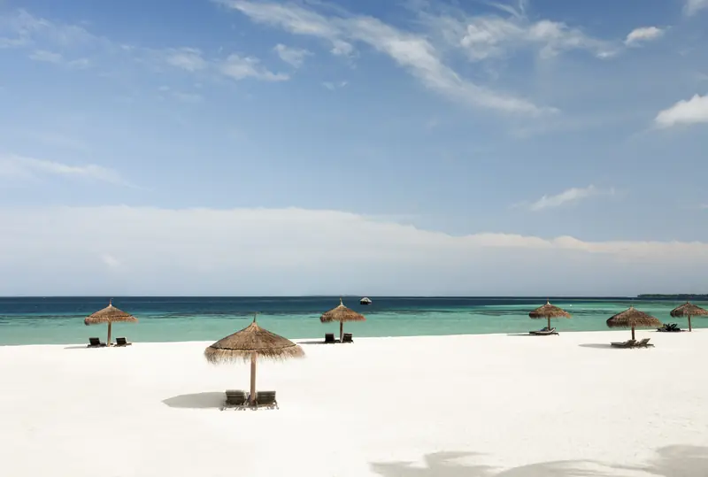 Constance Moofushi Resort — ชายหาด (ภาพที่ 3 จาก 8)