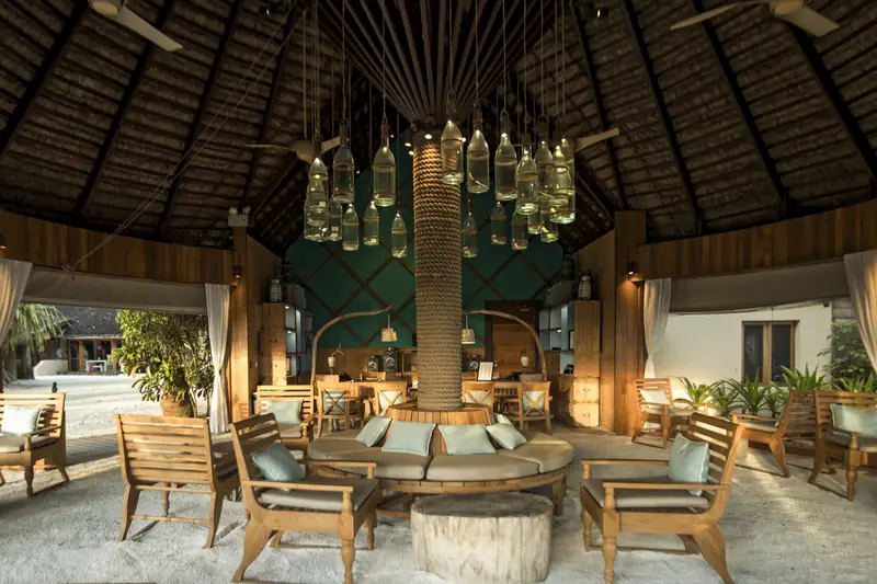 Constance Moofushi Resort — อาหารและบรรยากาศการรับประทานอาหาร (ภาพที่ 6 จาก 8)