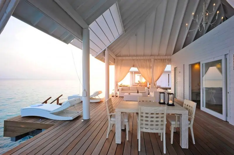 Diamonds Athuruga Beach & Water Villas — intérieur de villa (photo 7 sur 8)