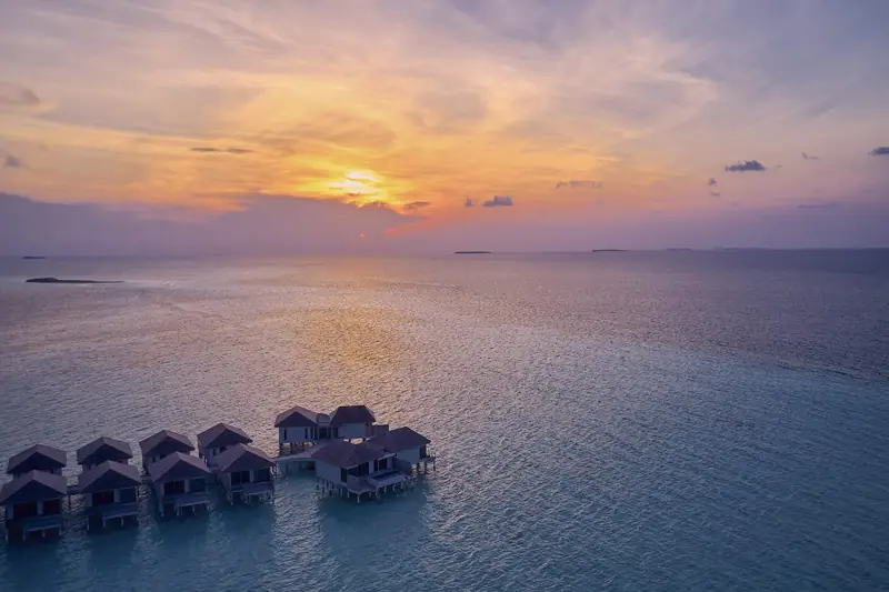 Le Méridien Maldives Resort and Spa — coucher de soleil (photo 7 sur 8)