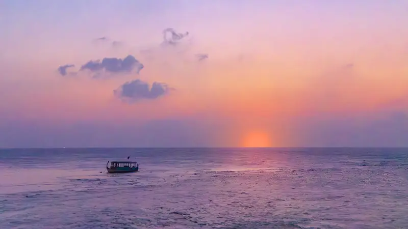 NH Kuda Rah Maldives — coucher de soleil (photo 6 sur 8)