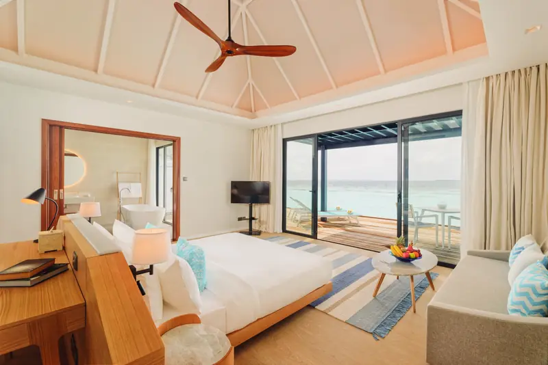 Nova Maldives – Villa-Interieur (Foto 2 von 8)