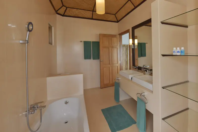 Safari Island Resort & Spa — 别墅内景(第 8 张,共 8 张)